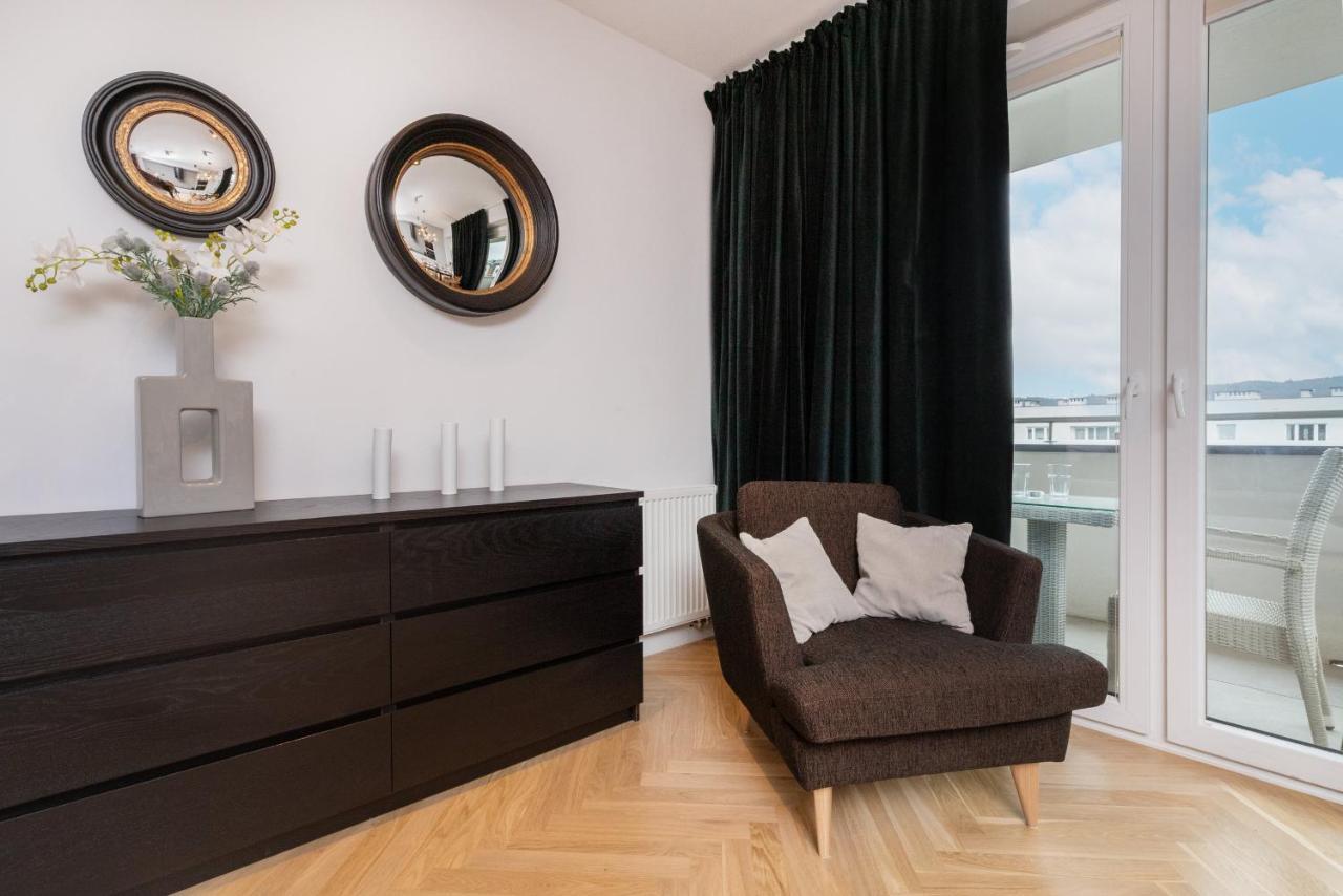 Superior Apartment With Balcony & Parking Gdansk By Noclegi Renters Prestige Eksteriør bilde
